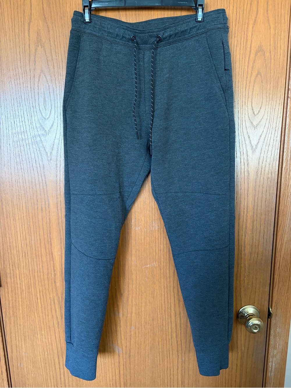American Eagle Men’s Charcoal Gray Jogger Sweatpants - Drawstring Waist